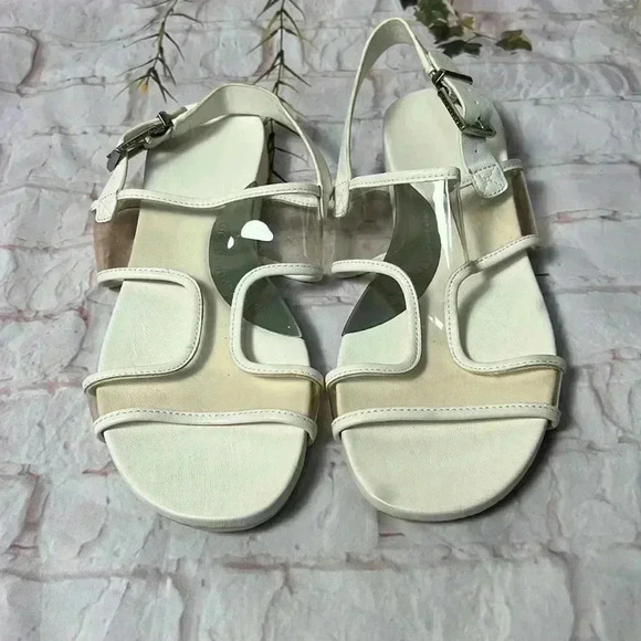 BCBGMaxazria clear panel sandals low platform size 6.5 - Picture 1 of 10